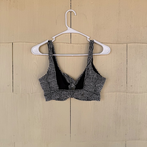 Aerie Black & White Polka Dot Bikini Top - Picture 4 of 5